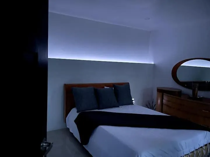 Spring Valley Vista, Ocean View Apartment Ocho Rios Tower Isle 자메이카
